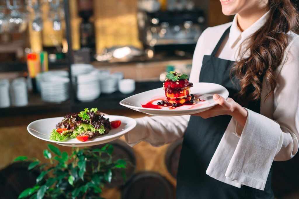 飲食店のブランディングはムービー作成で確立を図ろう